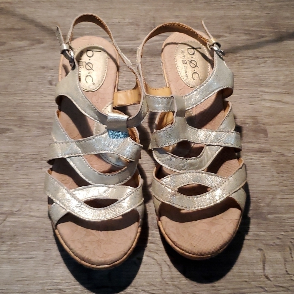 ♥️ METALIC BORN STRAP WEDGE